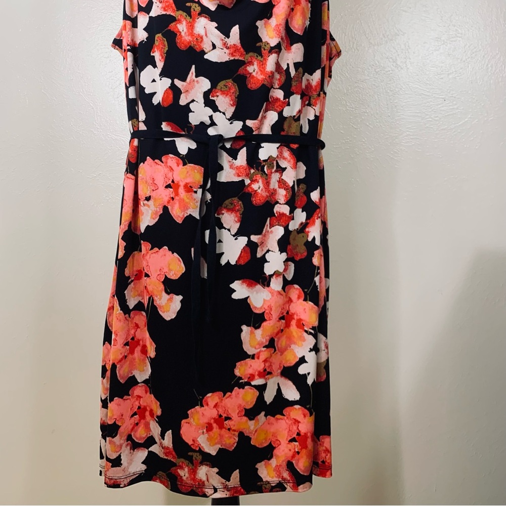 Floral Plus Size Sleeveless Dress